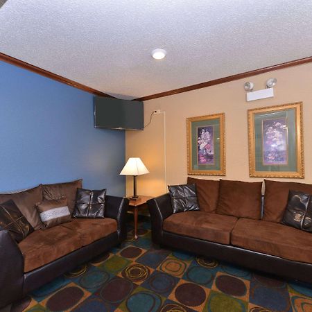 Rodeway Inn Waukegan - Gurnee Екстериор снимка