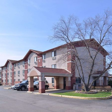 Rodeway Inn Waukegan - Gurnee Екстериор снимка
